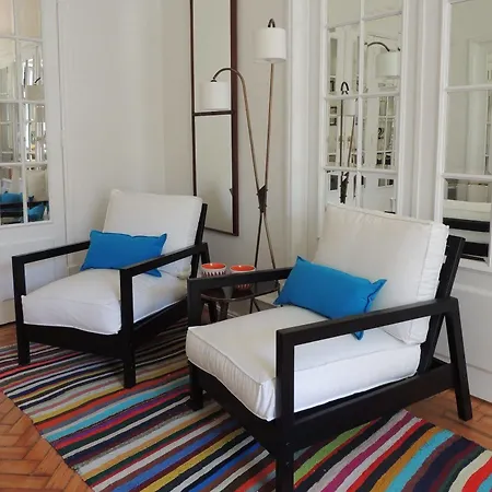 Casa de hóspedes 71 Castilho 3*