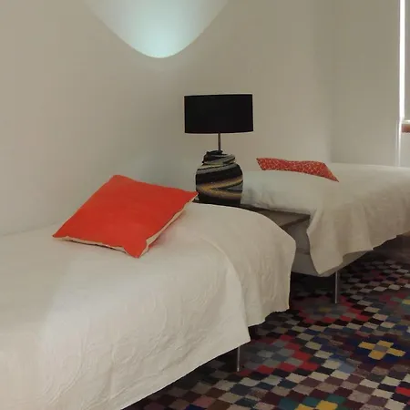 71 Castilho Casa de hóspedes 3*