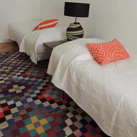 Casa de hóspedes 71 Castilho 3*